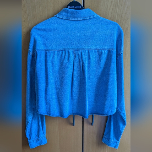 Forever 21 crop denim button down - Picture 2 of 6